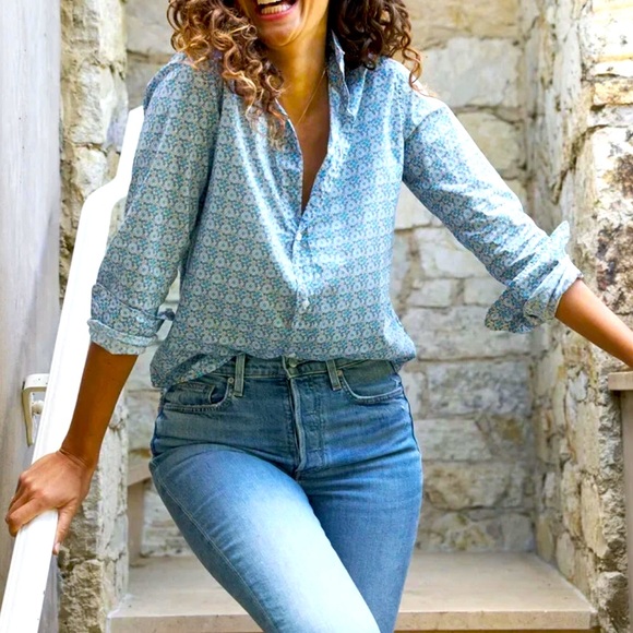Frank & Eileen FRANK Blue Floral Cotton Classic Button Up Top - Picture 1 of 9